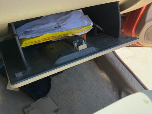 03-07 Ford Escape Glove Box Assembly Complete Door With Latch Oem Pebble Tan Ah