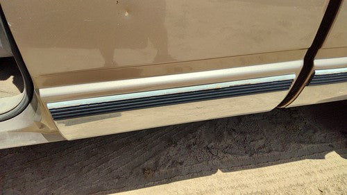 1995-1998 Silverado 2500 Driver Left Rear Moulding On Cab Panel Oem
