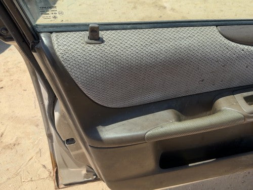 1999-2000 Mazda Protege Dx Driver Left Front Door Trim Panel Manual Brown