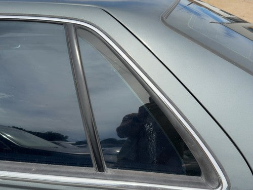 98-04 Seville Driver Left Rear Vent Window Back Door Glass With Frame Oem Sedan