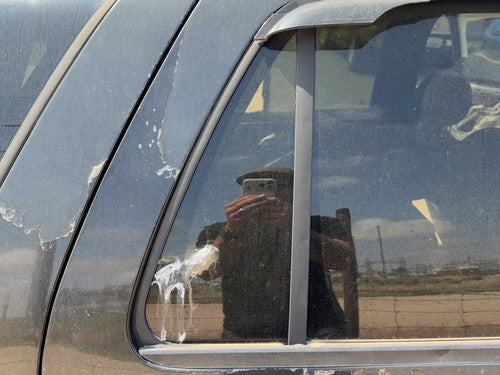 95-05 S10 Blazer Passenger Right Rear Vent Window Back Door Glass With Frame Oem