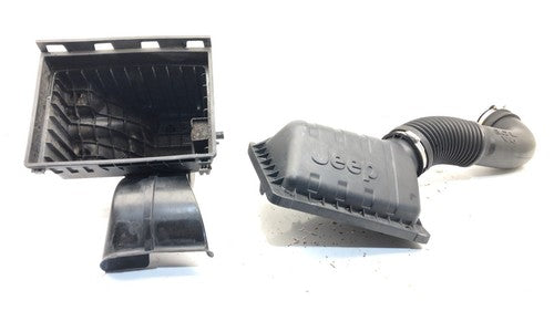 2004-2007 Jeep Liberty Complete Air Intake Filter Box Housing With Tube Oem 3.7L
