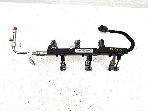 08-12 Malibu Complete Fuel Rail With Injectors Set With Wiring Harness Oem 3.6L
