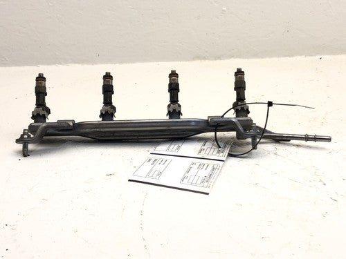 2013-2019 Nissan Sentra Complete Fuel Rail With Injectors Oem Set 1.8L