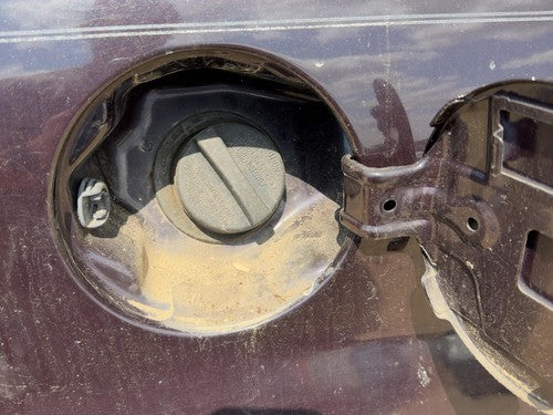 2005-2009 Chevy Equinox Fuel Filler Neck Assembly With Gas Cap Oem 25820152