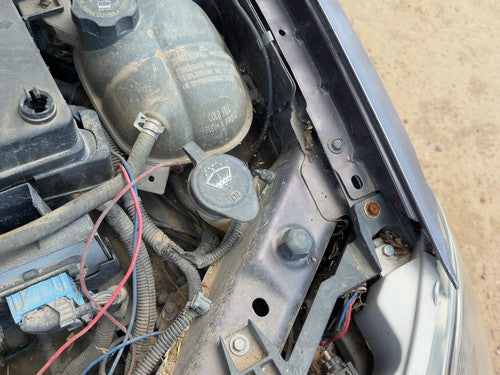 05-10 Chevy Cobalt Windshield Washer Fluid Reservoir With Pump Oem Wiper Tank
