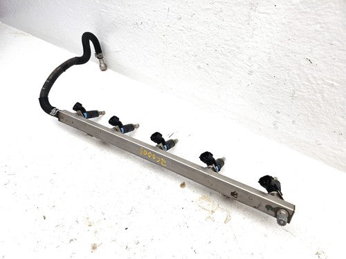 2012-2014 Vw Passat Complete Fuel Rail With Injectors Set Loaded Oem 2.5L