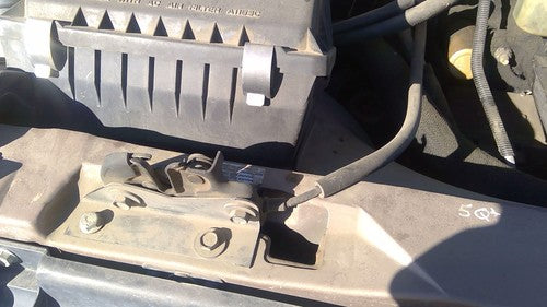 1995-2005 Chevy Astro Hood Latch Assembly With Bracket Oem 15027159