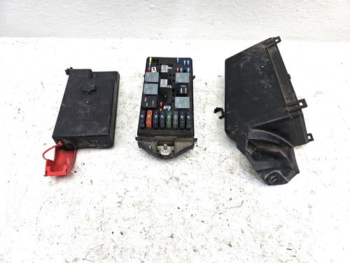 2000-2005 Buick Century Engine Fuse Box Power Distribution Panel Oem 3.1L