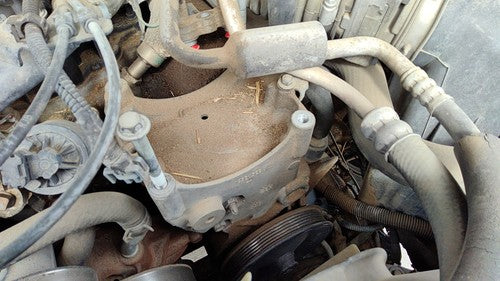 1996-2005 S10 Blazer Power Steering Pump With Mount Bracket Oem 12554522
