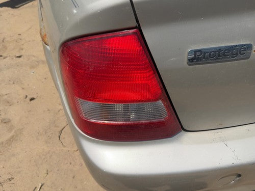 1999-2003 Mazda Protege Dx Driver Left Tail Light Brake Lamp Oem Rear Bl8D51160