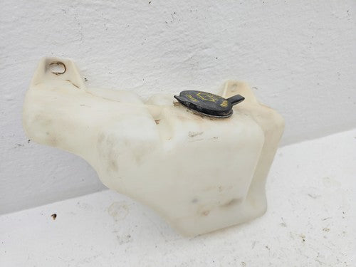 90-97 Town Car Windshield Washer Fluid Reservoir With Pump Oem Wiper Tank