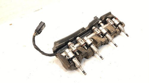 2014-2020 Buick Regal Complete Fuel Rail With Injectors Set Loaded Oem 2.0L