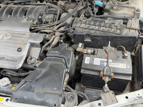 00 I30 Complete Air Intake Cleaner Filter Box Housing With Tube Oem 3.0L