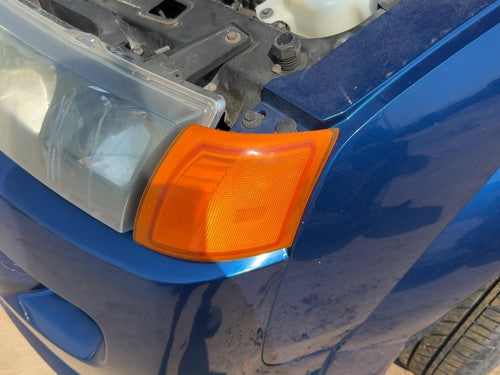 02-05 Vue Redline Driver Left Front Turn Signal Light Lamp Oem Fender Mounted