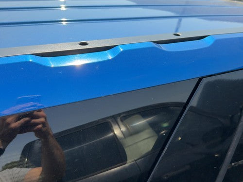 2002-2007 Saturn Vue Redline Passenger Right Upper Roof Molding 22681739
