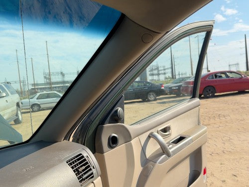 06 Kia Sorento Passenger Right A Pillar Trim Windshield Post Panel Oem Beige Fc