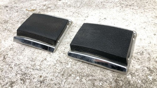 1989 Dodge D100 Driver Passenger Left Right Rear Cab Corner Mouding Pair Set Oem
