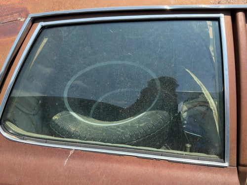 1971-1974 Chevy Impala Passenger Right Rear Side Window Door Glass Oem Back