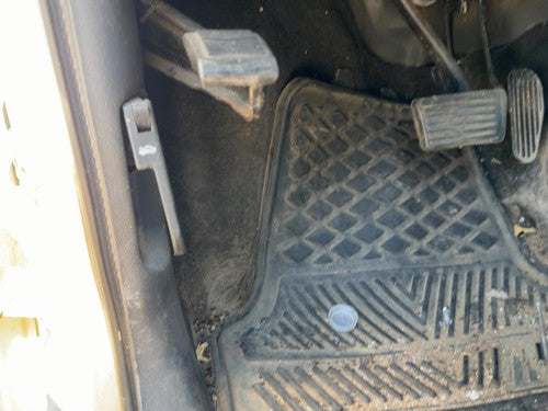 2001 Chevy S10 Blazer Parking Brake Pedal Assembly Oem Complete Emergency Unit