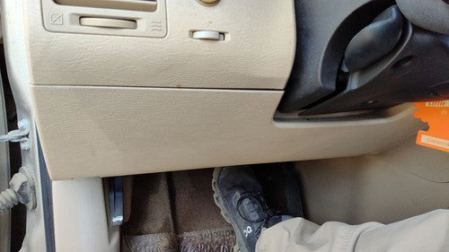 07-08 Grand Vitara Xl-7 Lower Dash Under Column Knee Bolster Trim Panel Oem Tan