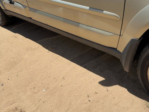 05-09 Legacy Outback Passenger Right Lower Rocker Panel Moulding Side Skirt 9J
