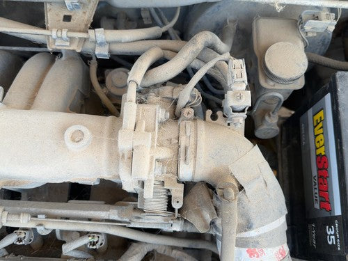 1999-2003 Mazda Protege Dx Throttle Body Valve Oem With Sensors 1.6L Zm0113640A