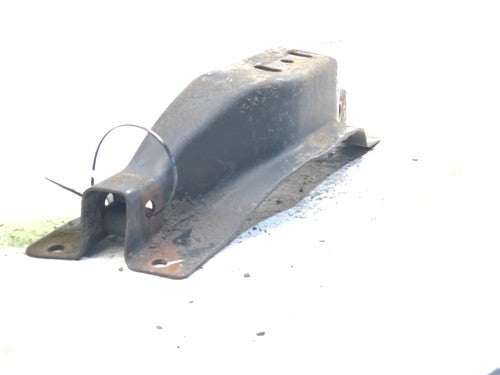 2011 Ford Van E350 Transmission Crossmember Engine Mount Bracket Automatic At
