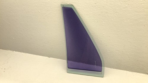 86-91 Eighty Eight Passenger Right Rear Vent Window Back Door Glass With Frame
