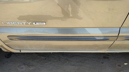 02-07 Jeep Liberty Driver Left Front Moulding From Door Oem Trim Strip Khaki Pjc