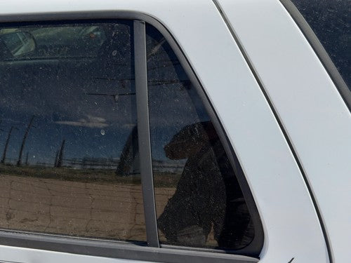 95-05 S10 Blazer Driver Left Rear Vent Window Back Door Glass With Frame Oem