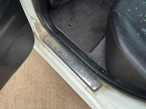 2000-2001 Infiniti I30 Driver Left Rear Lower Sill Plate Step Trim Panel Oem