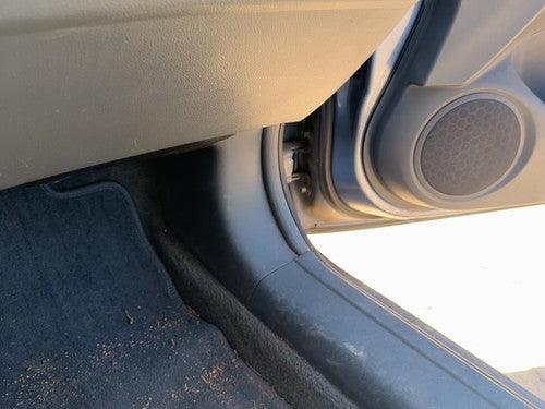 2003-2007 Honda Accord Passenger Right Lower Kick Trim Panel Oem Gray
