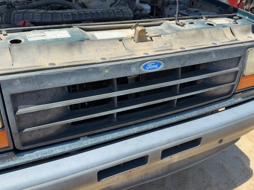 91-94 Ford Explorer 2 Dr Front Grille Assembly Painted Exc Limited OEM F1TZ8200A