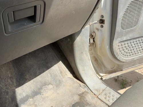 1999-2007 Ford F350 Passenger Right Lower Kick Trim Panel Oem Gray
