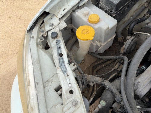 96-01 Infiniti I30 Windshield Washer Fluid Reservoir With Pump Oem Wiper Tank