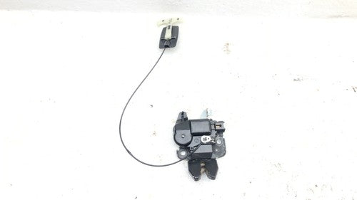 2011 Subaru Impreza Rear Trunk Latch With Cable Oem Rlease Lever Inside