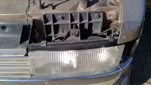 1995-2005 Chevy Astro Driver Left Head Light Oem Front Lamp With Bracket