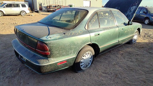 1995-1999 Olds 88 Lower Intake Manifold Oem 3.8L 24508923