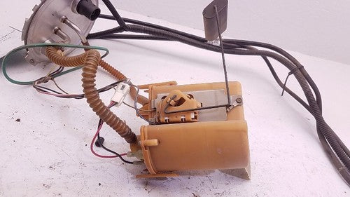 1997-1998 Ford Winstar Fuel Pump Assembly With Sending Unit F78z9h307bb