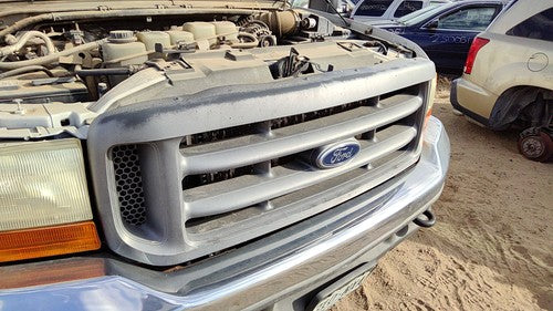 1999-2004 Ford F250 Super Duty Front Grille Assembly Oem Yc3Z8200Aaa