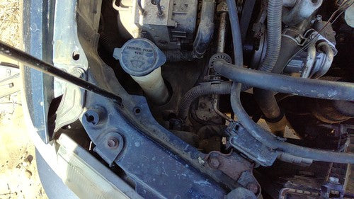 97-01 Toyota Camry Windshield Washer Fluid Reservoir With Pump Oem Wiper Tank