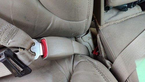 1997-1999 Buick Park Ave Passenger Right Front Seat Belt Buckle Receiver Oem Tan