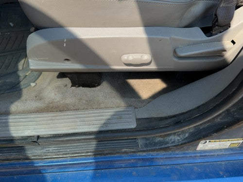 2002-2006 Saturn Vue Redline Driver Left Side Seat Trim Panel Oem Gray 17D