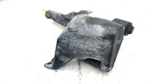 2015-2018 Dodge Ram 4500 Windshield Washer Fluid Reservoir With Pump Oem Wiper