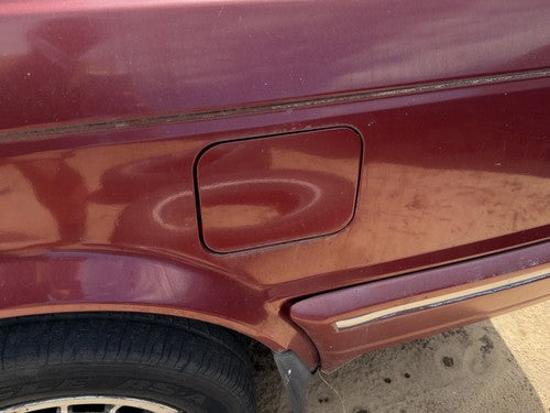 86-88 Maxima Fuel Tank Door With Hinge Gas Lid Oem Filler 4Dr Sedan 4 Door Red
