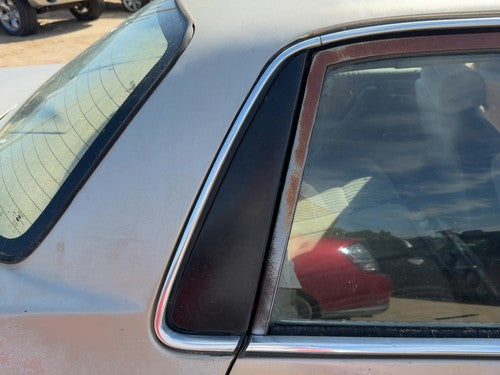 1993-1996 Buick Century Passenger Right Rear Moulding On Quarter Panel Oem