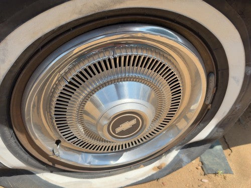 1971-1976 Chevy Impala Set of Four 15 Inch Hubcaps Wheel Covers OEM 03968761