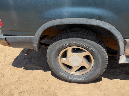 94 Explorer 2 Dr Passenger Right Rear Wheel Flare Moulding Oem Back Green Na
