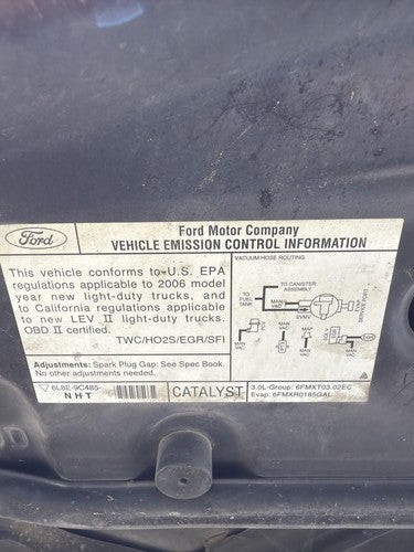 2001-2007 Ford Escape Front Stabilizer Bar Oem Sway Bar With Brackets 3.0L 4X4